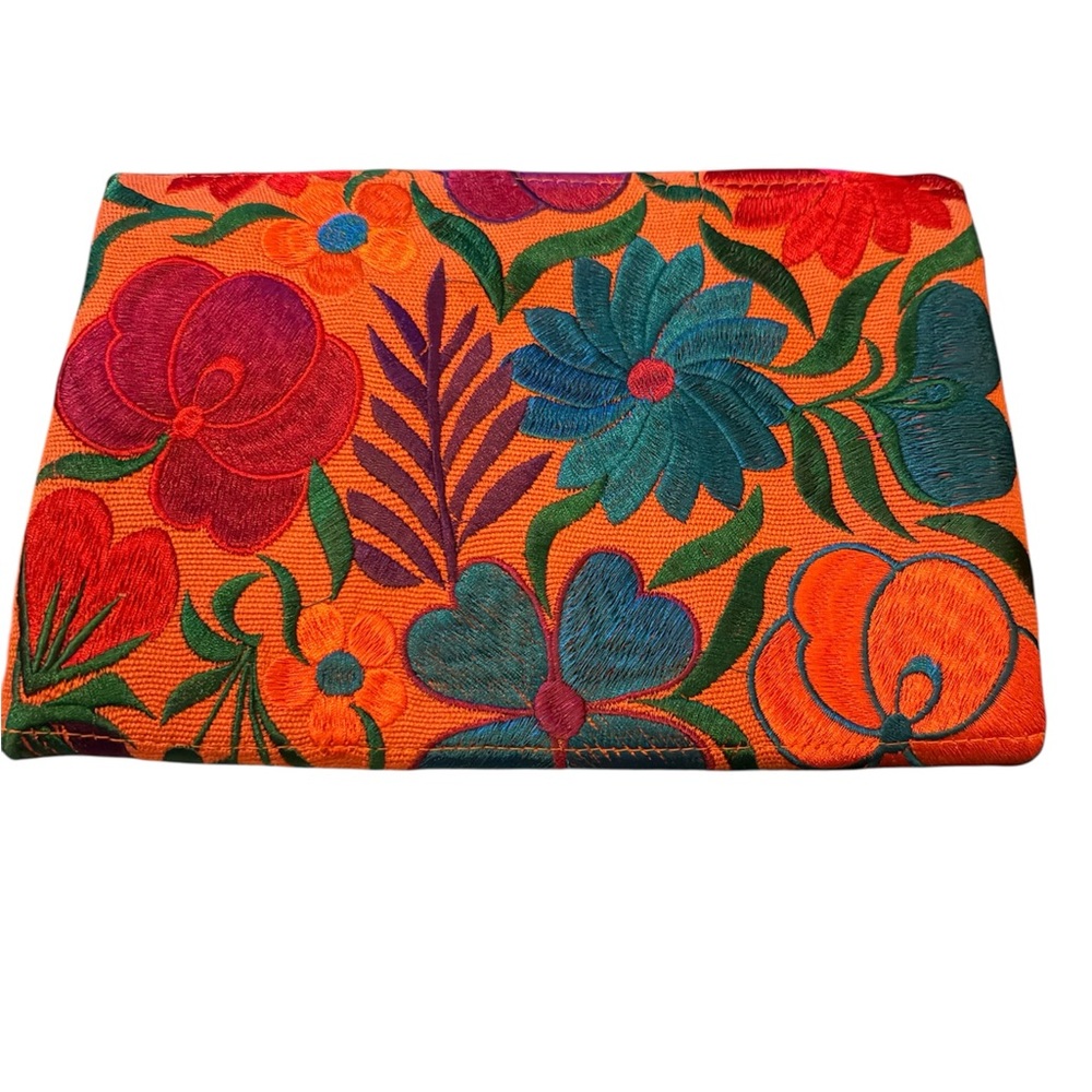 Embroidered flower clutch purse - Mexican style - Picture 2 of 5